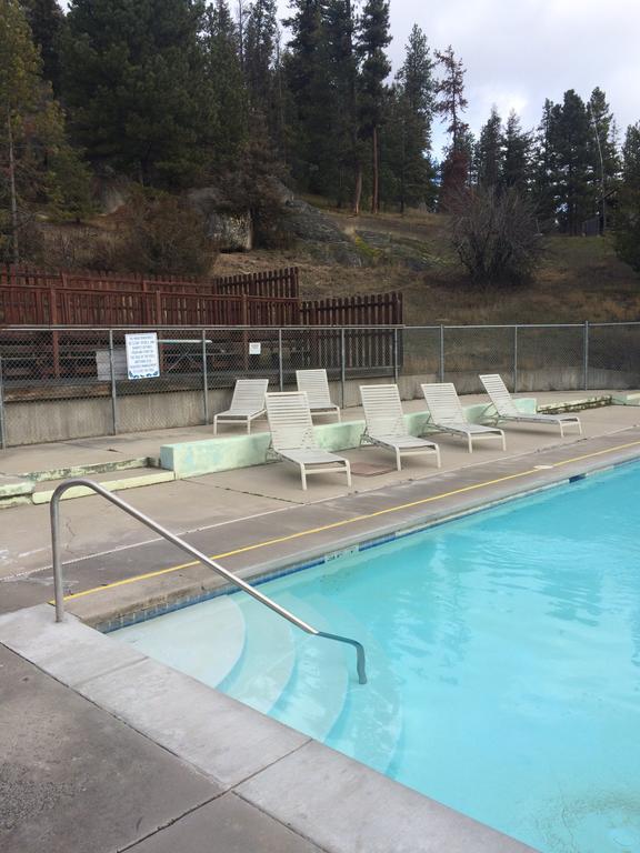 Lolo Hot Springs Hotel ภายนอก รูปภาพ